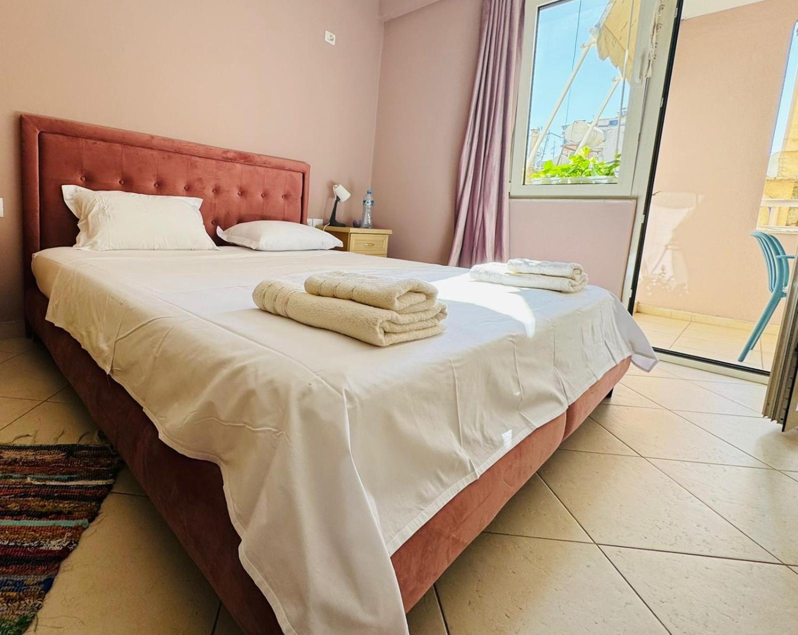 Sisi'S Apartments-Tirana City Center Luaran gambar