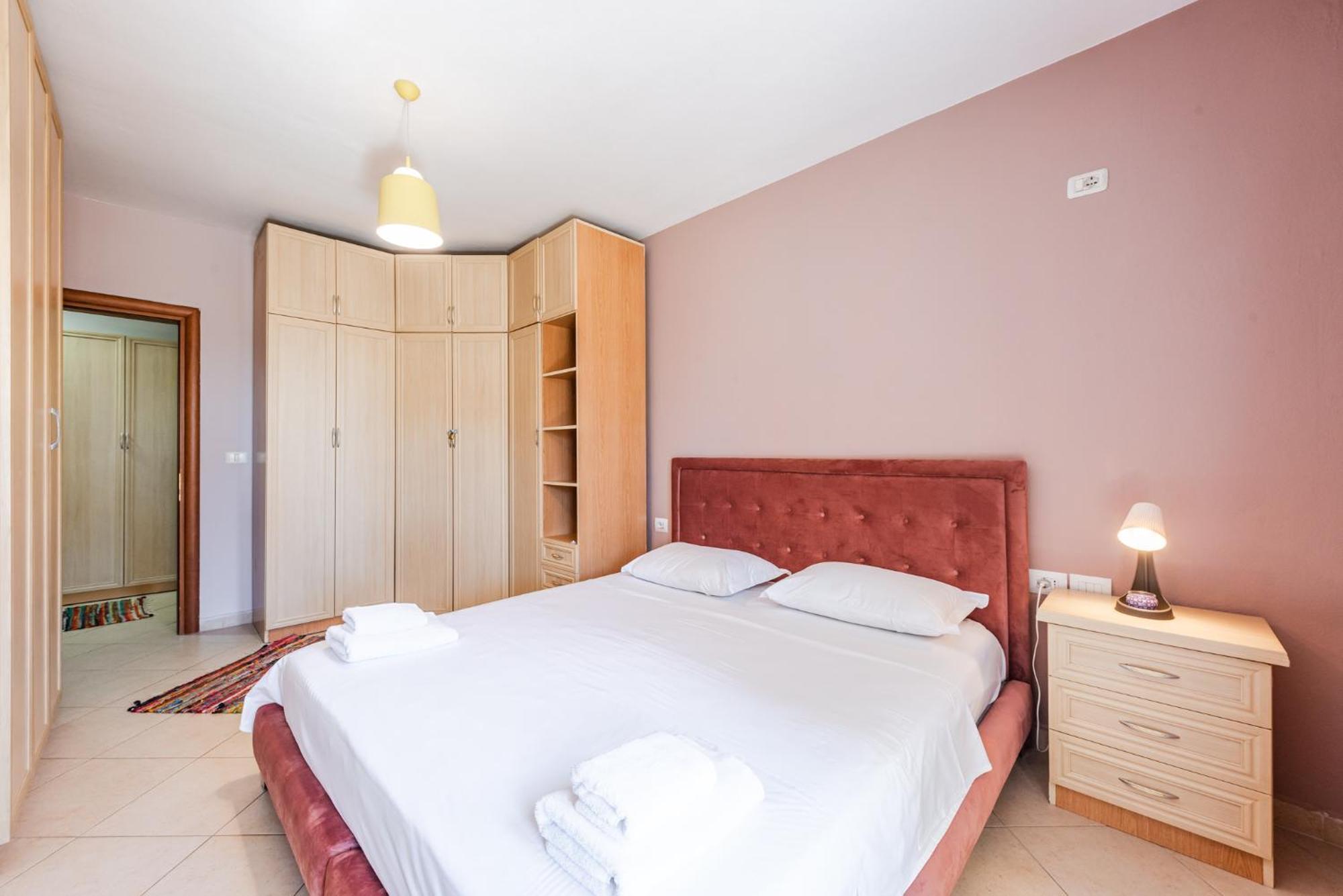 Sisi'S Apartments-Tirana City Center Luaran gambar